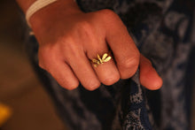 Load image into Gallery viewer, Gold plated bee ring, Adjustable ring, Insect jewelry , Valentine gift