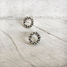 Load image into Gallery viewer, Minimal circle earrings,Silver dot earrings, Small stud earrings for everyday