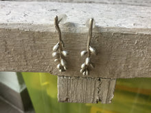 Load image into Gallery viewer, Sterling silver succulent earrings, Long dangle earrings, Nature earrings