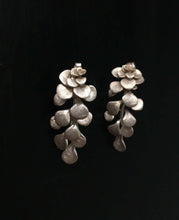 Load image into Gallery viewer, Succulent plant earrings, Long silver earrings ,Cactus earrings, Wedding earrings