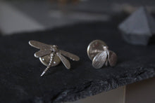 Load image into Gallery viewer, Dragonfly Brooch, Set of two, Dragonfly Pin, Insect Brooch, Animal Jewelry,
