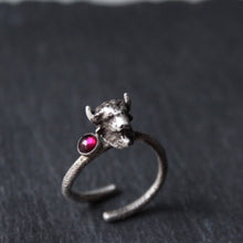 Load image into Gallery viewer, Garnet  Buffalo ring, Gemstone ring, Animal ring , Boho gothic ring, Birthstone jewelry,