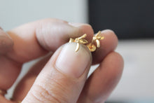 Load image into Gallery viewer, 14k gold stud earrings ,Tiny gold flower earrings , Birthday gift
