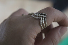 Load image into Gallery viewer, Sterling silver chevron ring, Minimal V ring , Stackable ring, Dainty curved ring