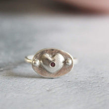 Load image into Gallery viewer, Sterling silver heart ring with pink cz, Gemstone ring, Silver love ring