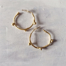 Load image into Gallery viewer, Gold plated twig hoop earrings, Branch jewelry, Inspired by nature