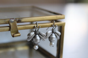 Bee earrings with pearl, Insect  jewelry for her